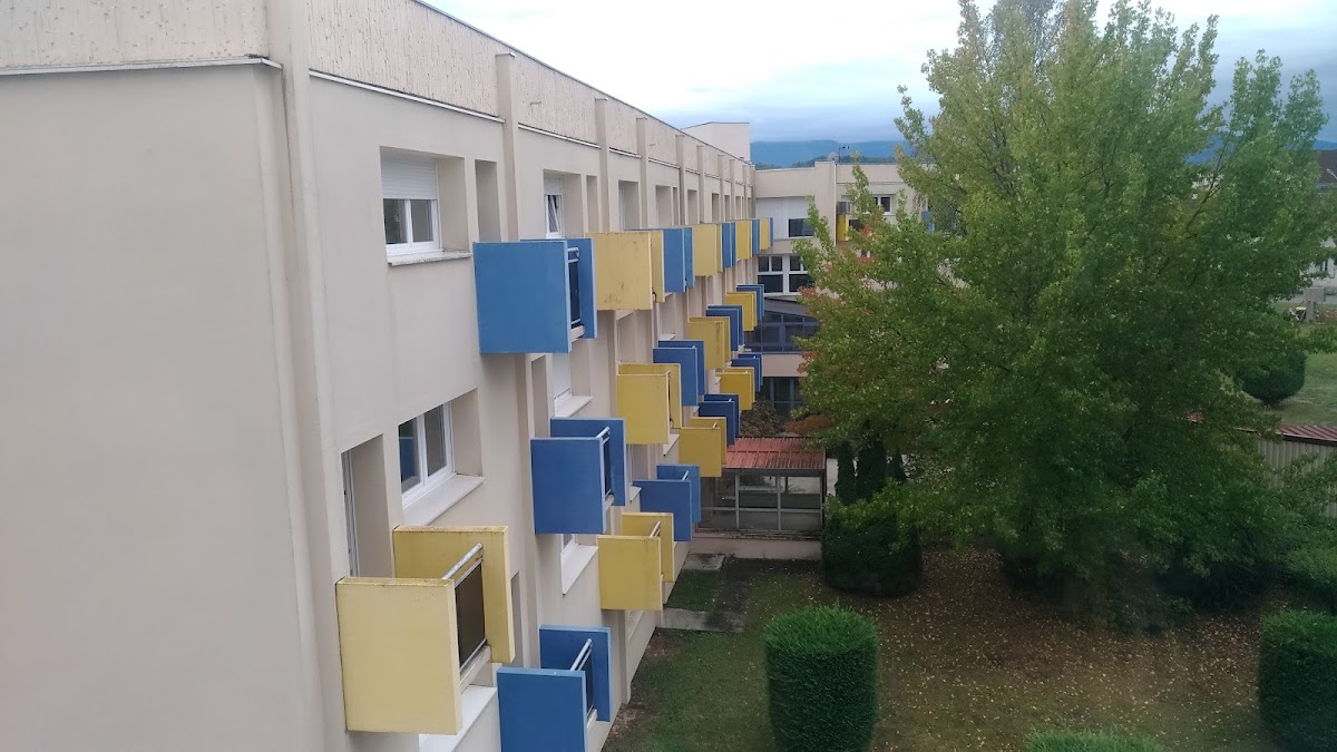 USLD du Centre Hospitalier Comminges Pyrénées - Photo 4 sur 5 - Espaces de vie