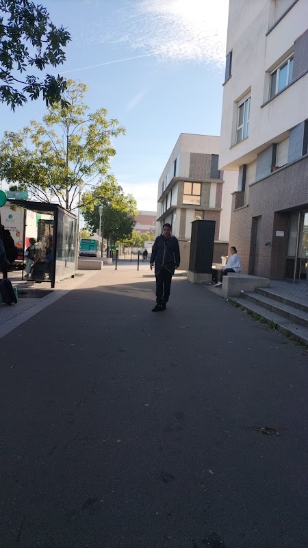 Photo de EHPAD Jean Viollet, EHPAD à LA COURNEUVE