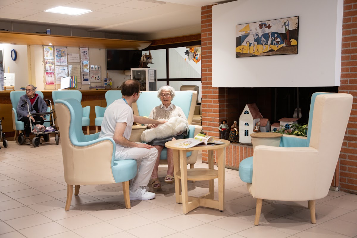 EHPAD Résidence Le Pin - Photo 5 sur 5 - Environnement et extérieurs