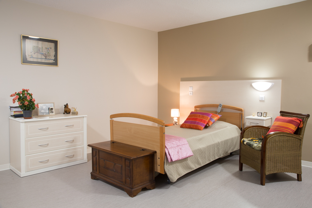 EHPAD Résidence Le Pin - Photo 2 sur 5 - Intérieur et espaces communs