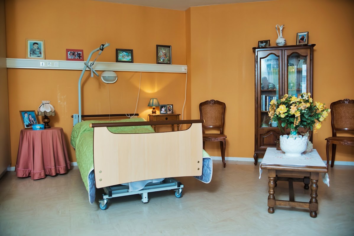 EHPAD Résidence La Genollière - Photo 3 sur 5 - Chambres et hébergement