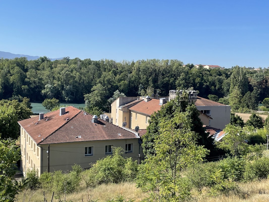 EHPAD L'Arnaud - Photo 2 sur 5 - Intérieur et espaces communs