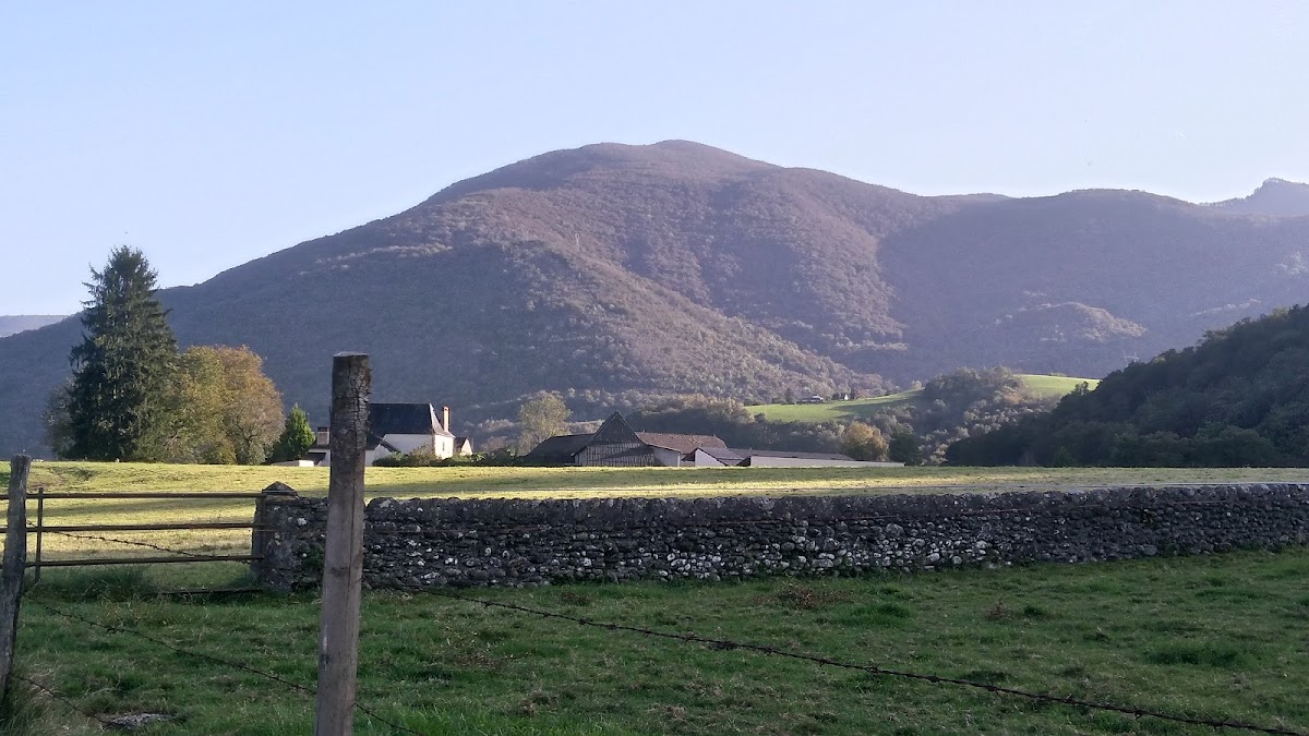 Etablissement d'hébergement temporaire de Montaut - Photo 3 sur 5 - Chambres et hébergement