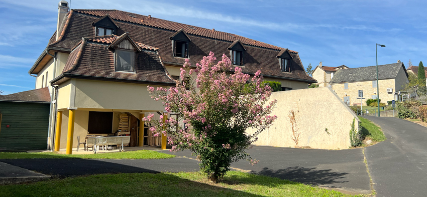 Maison d'accueil de Glanes - Photo 5 sur 5 - Environnement et extérieurs