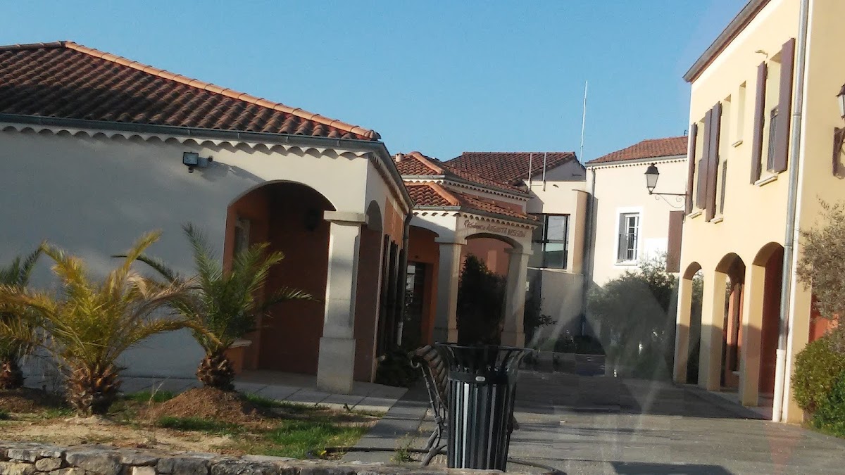 EHPAD Augusta Besson - Photo 2 sur 5 - Intérieur et espaces communs