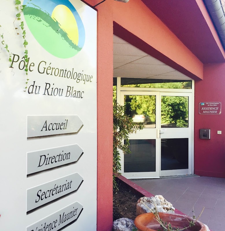 EHPAD du Riou Blanc - Photo 3 sur 5 - Chambres et hébergement