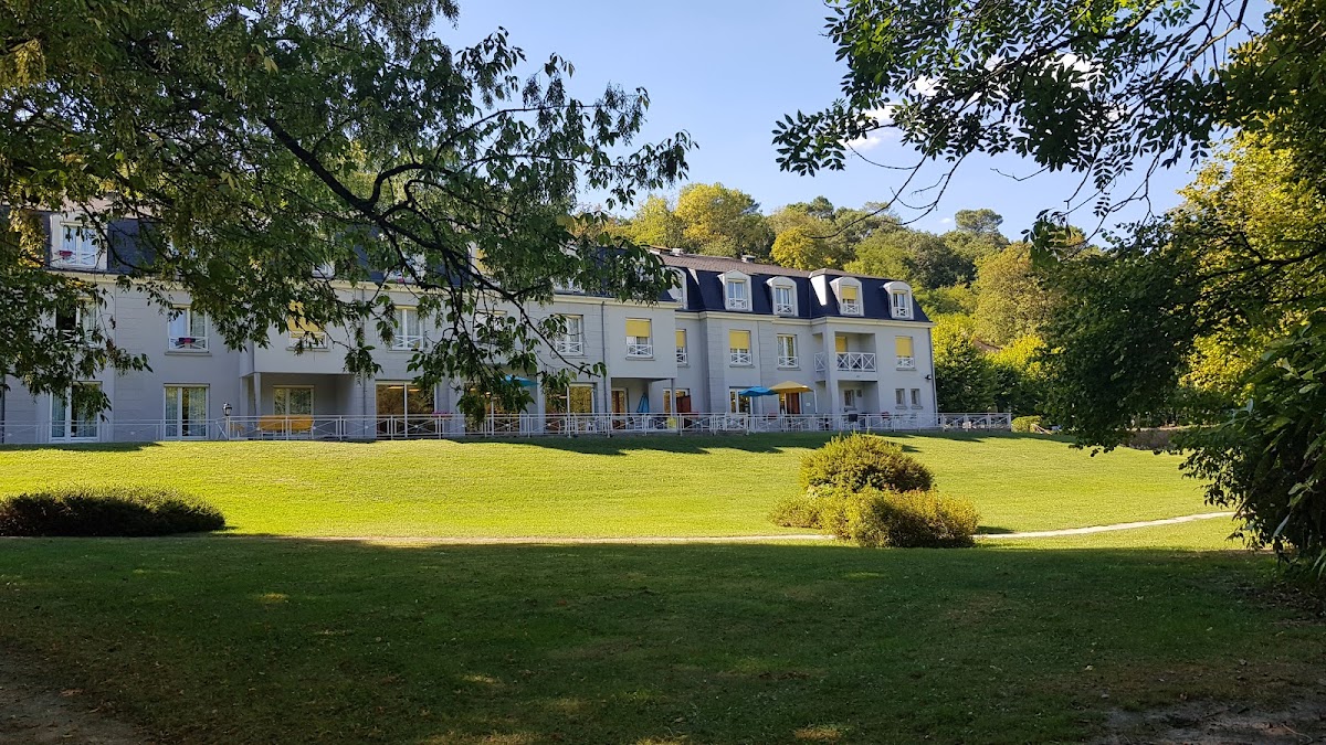 Photo de Résidence Korian de Chaintréauville, EHPAD à ST PIERRE LES NEMOURS