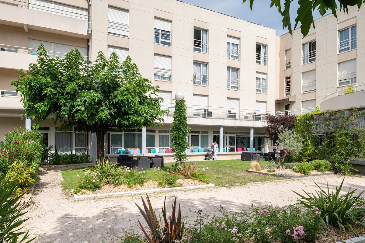 EHPAD Korian Le Doyenné du Carmel - Photo 3 sur 5 - Chambres et hébergement