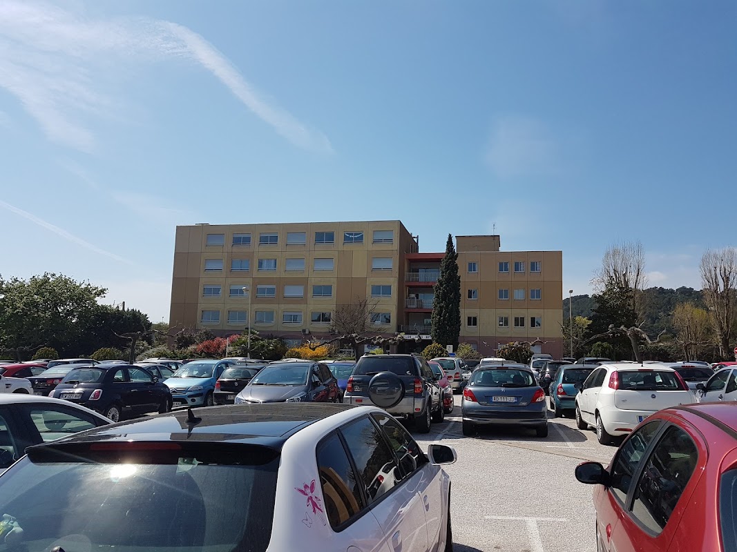 USLD Centre de gérontologie Georges Clémenceau - Photo 2 sur 2 - Intérieur et espaces communs