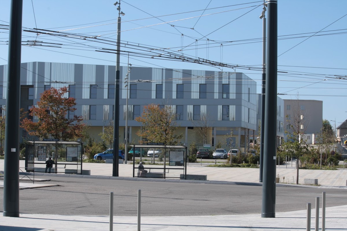 EHPAD Professeur Marcel Faure - Photo 2 sur 3 - Intérieur et espaces communs