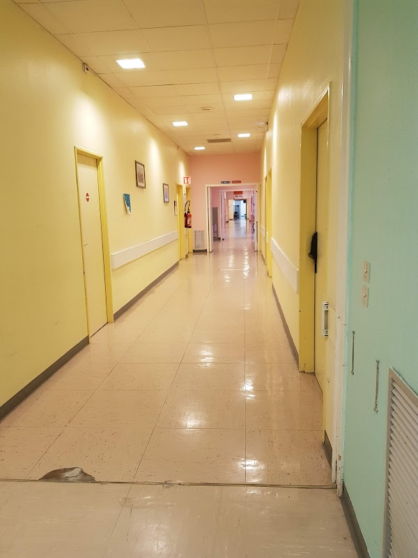 USLD du Centre hospitalier de Laval - Photo 3 sur 5 - Chambres et hébergement