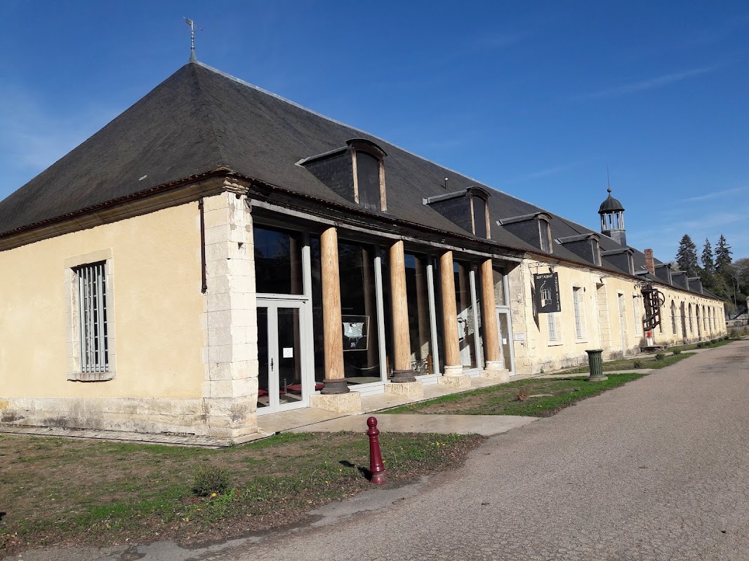 EHPAD Les Forges Royales - Photo 2 sur 5 - Intérieur et espaces communs