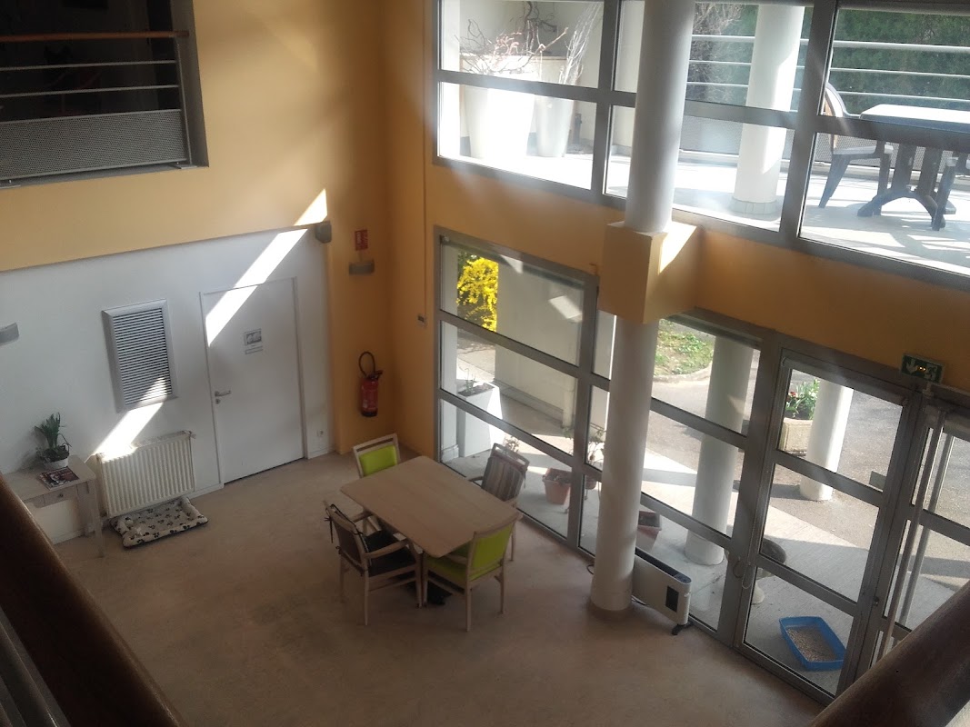 RESIDENCE LES 4 SAISONS - Photo 2 sur 3 - Intérieur et espaces communs