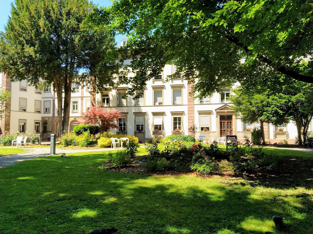 EHPAD de la Clinique de la Toussaint - Photo 4 sur 5 - Espaces de vie