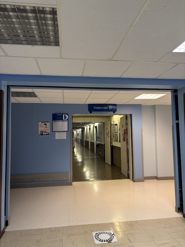 USLD du Centre hospitalier universitaire de Poitiers - Photo 5 sur 5 - Environnement et extérieurs