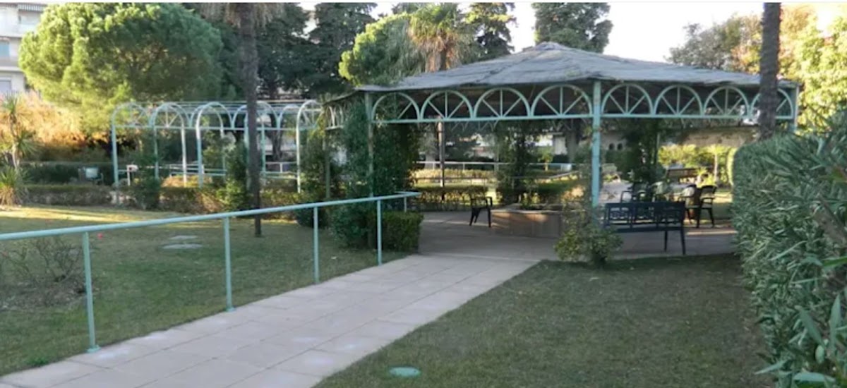 EHPAD La Maison du Côteau - Photo 2 sur 5 - Intérieur et espaces communs