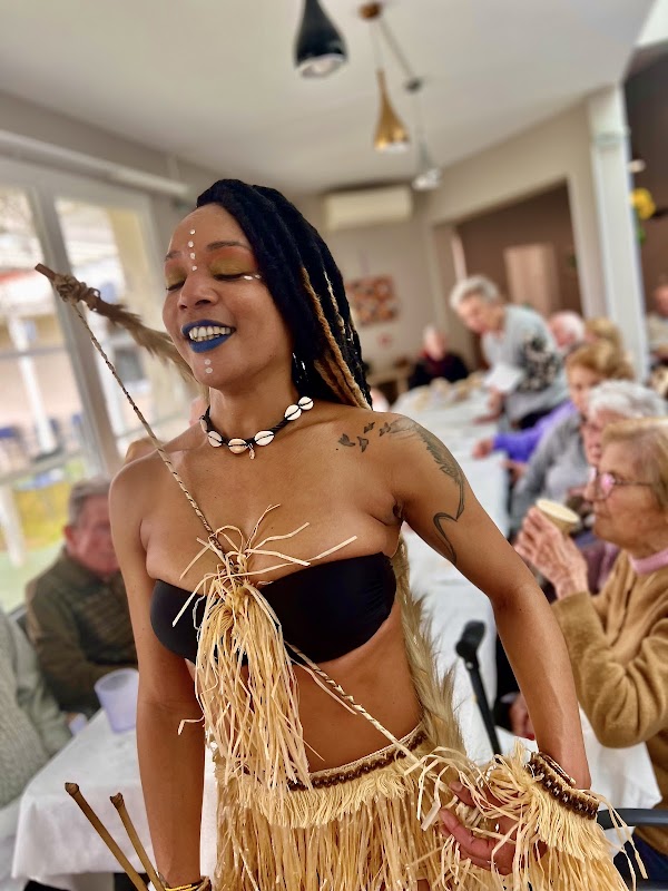 EHPAD L'Oustal - Photo 2 sur 3 - Intérieur et espaces communs