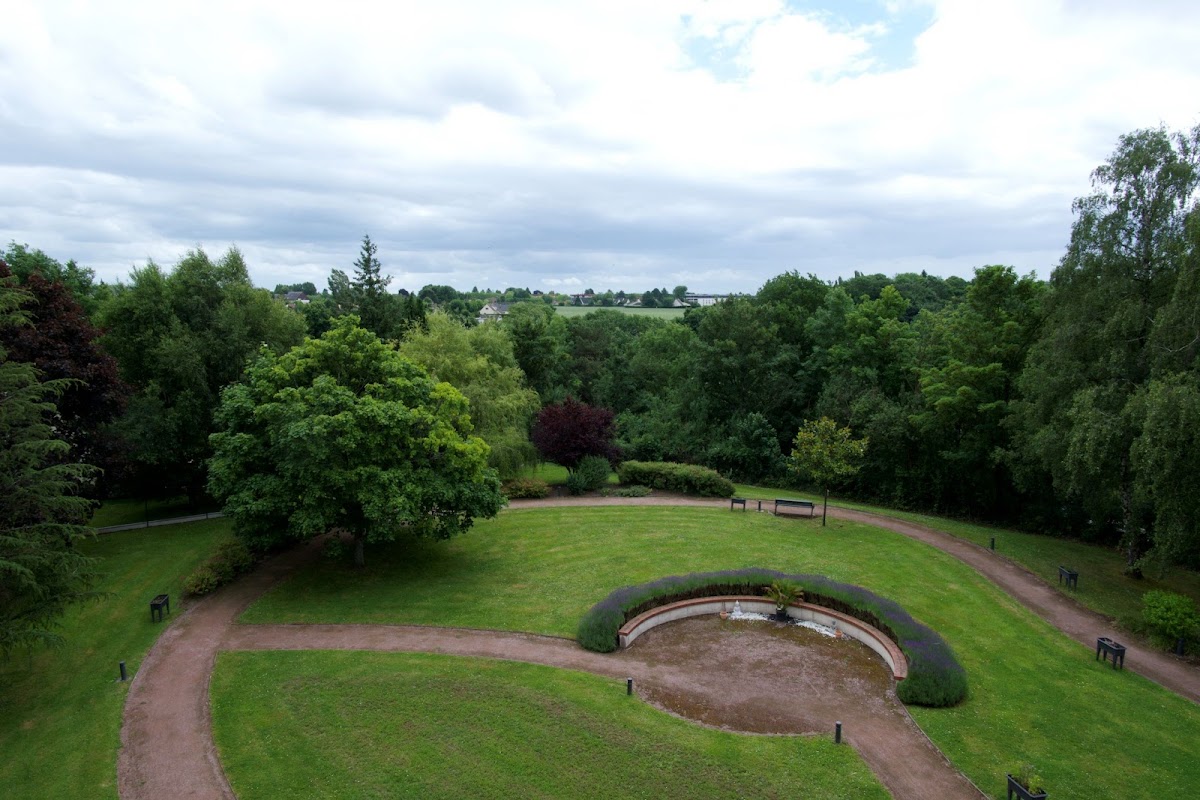 EHPAD Les Hautes Bruyères - Photo 5 sur 5 - Environnement et extérieurs