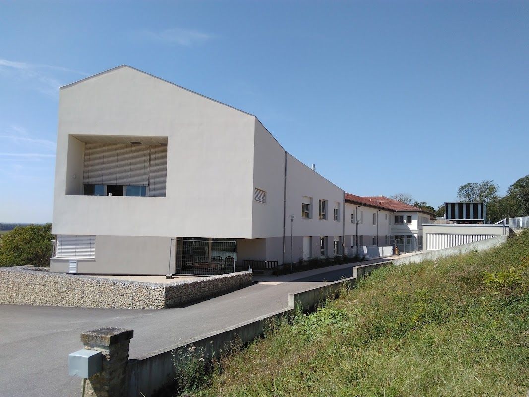 EHPAD Raynald-Merlin de Dommartin-sur-Vraine - Photo 2 sur 5 - Intérieur et espaces communs