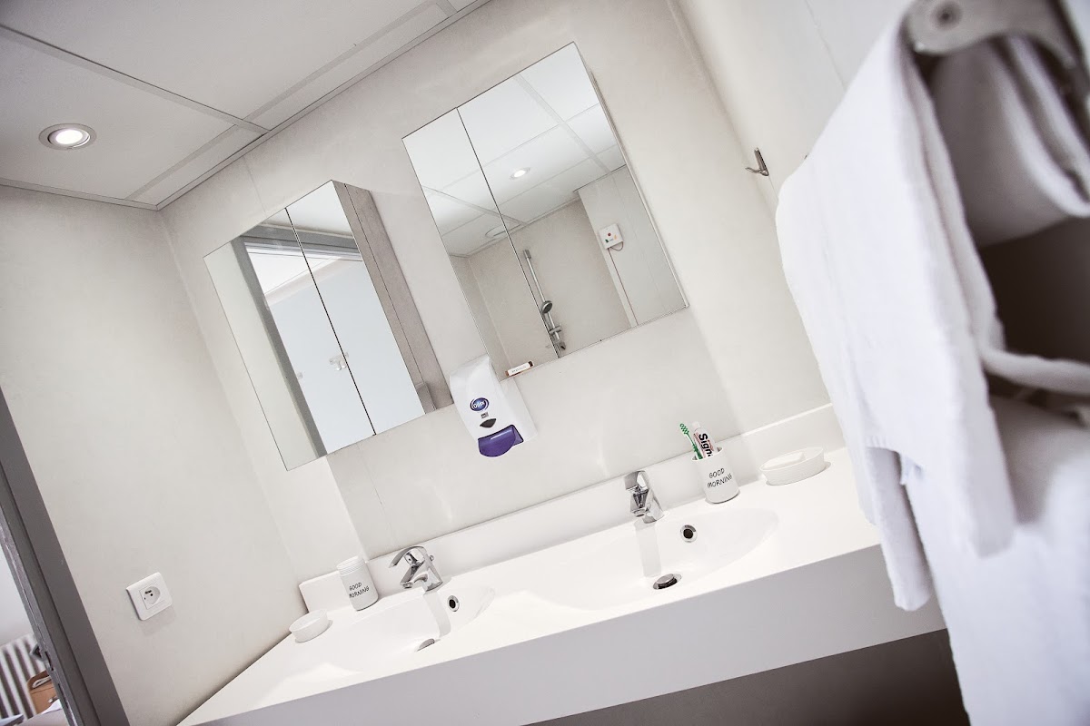 EHPAD La Brise des pins - Photo 3 sur 5 - Chambres et hébergement