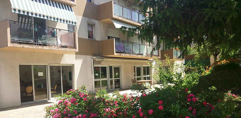 Photo de Résidence  autonomie Les Roses, Résidence autonomie à VENEUX LES SABLONS