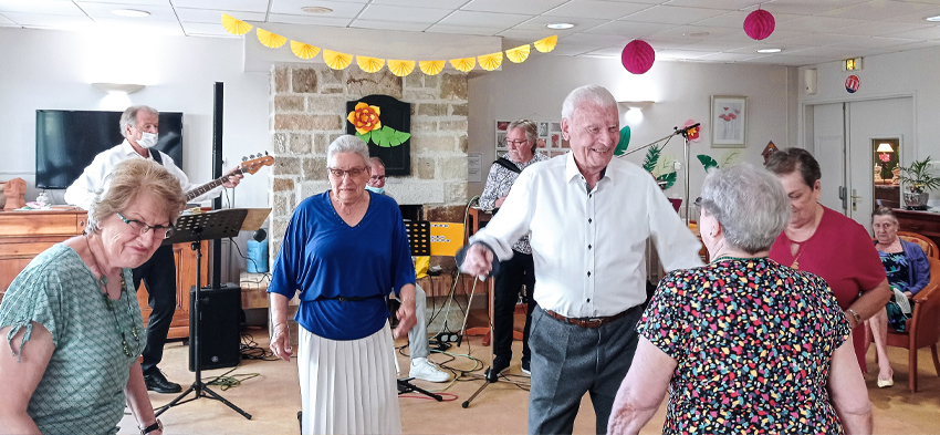 Résidence  autonomie Les Roses - Photo 3 sur 5 - Chambres et hébergement