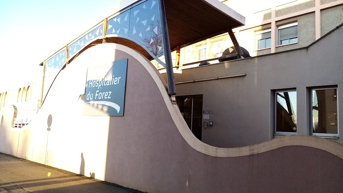 EHPAD du Centre Hospitalier de Feurs - Photo 5 sur 5 - Environnement et extérieurs