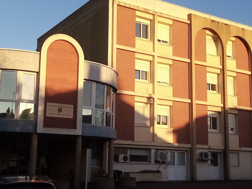 EHPAD du Centre Hospitalier de Feurs - Photo 2 sur 5 - Intérieur et espaces communs