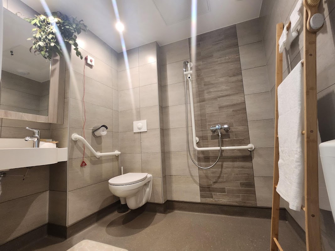 EHPAD Villa Napoli - Photo 3 sur 5 - Chambres et hébergement