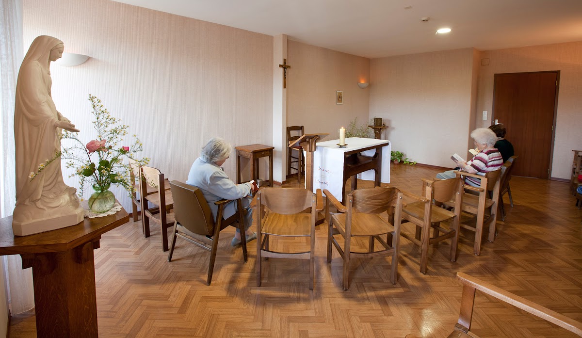 EHPAD Sainte-Claire - Photo 2 sur 5 - Intérieur et espaces communs