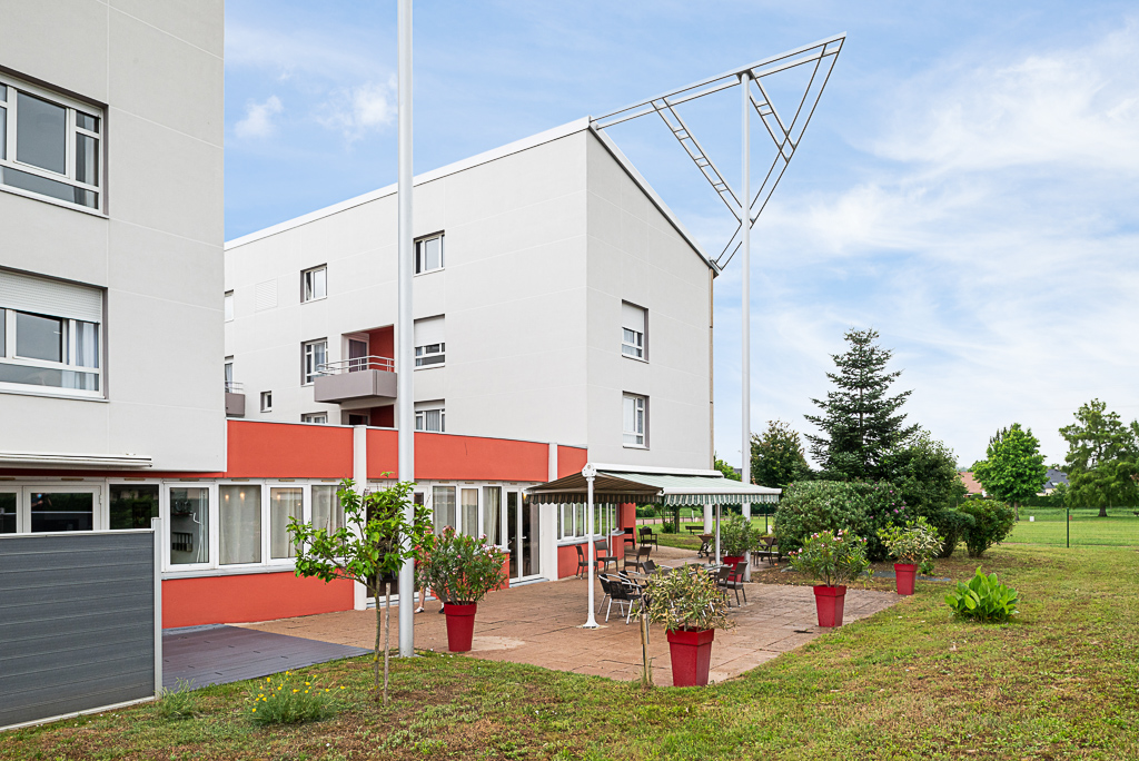 Photo de EHPAD Korian Artemis, EHPAD à CHANGE