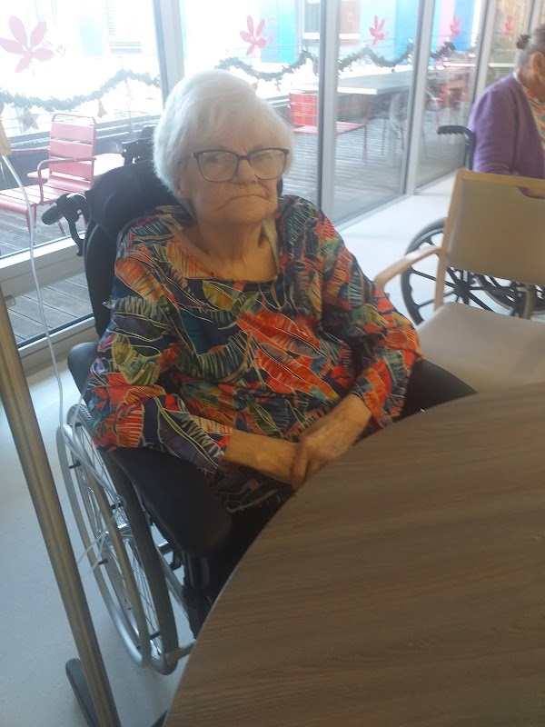 EHPAD Les Fraxinelles - Photo 4 sur 5 - Espaces de vie