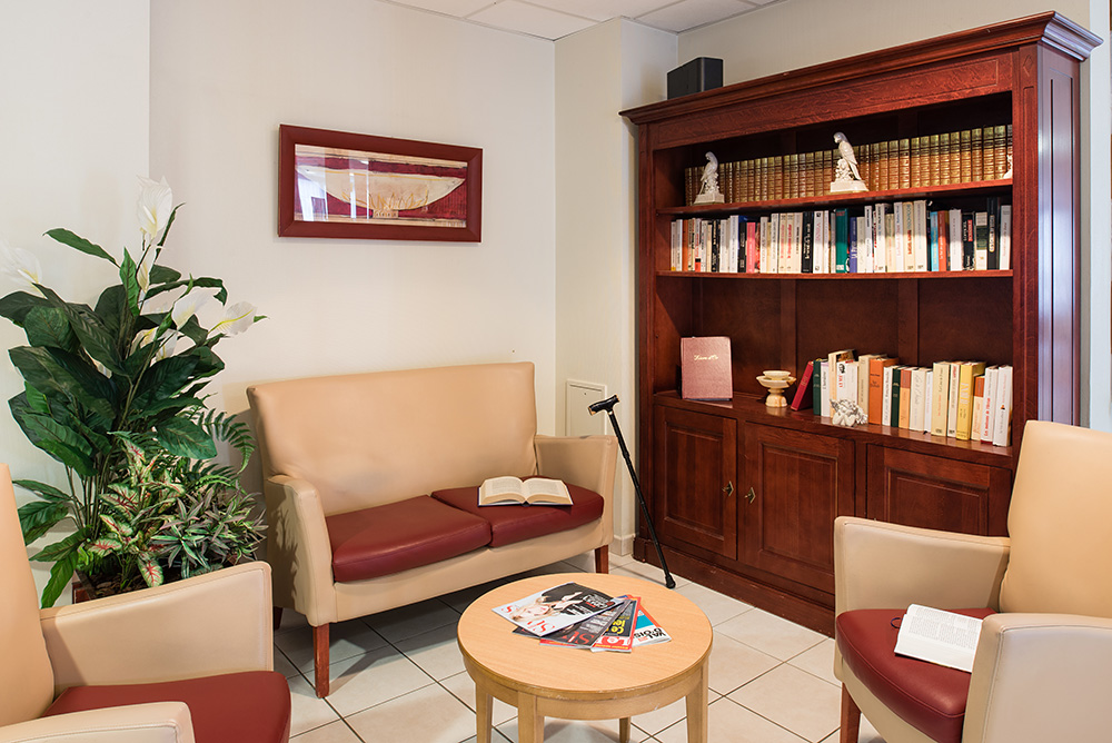 EHPAD Korian Les Hauts d'Andilly - Photo 5 sur 5 - Environnement et extérieurs