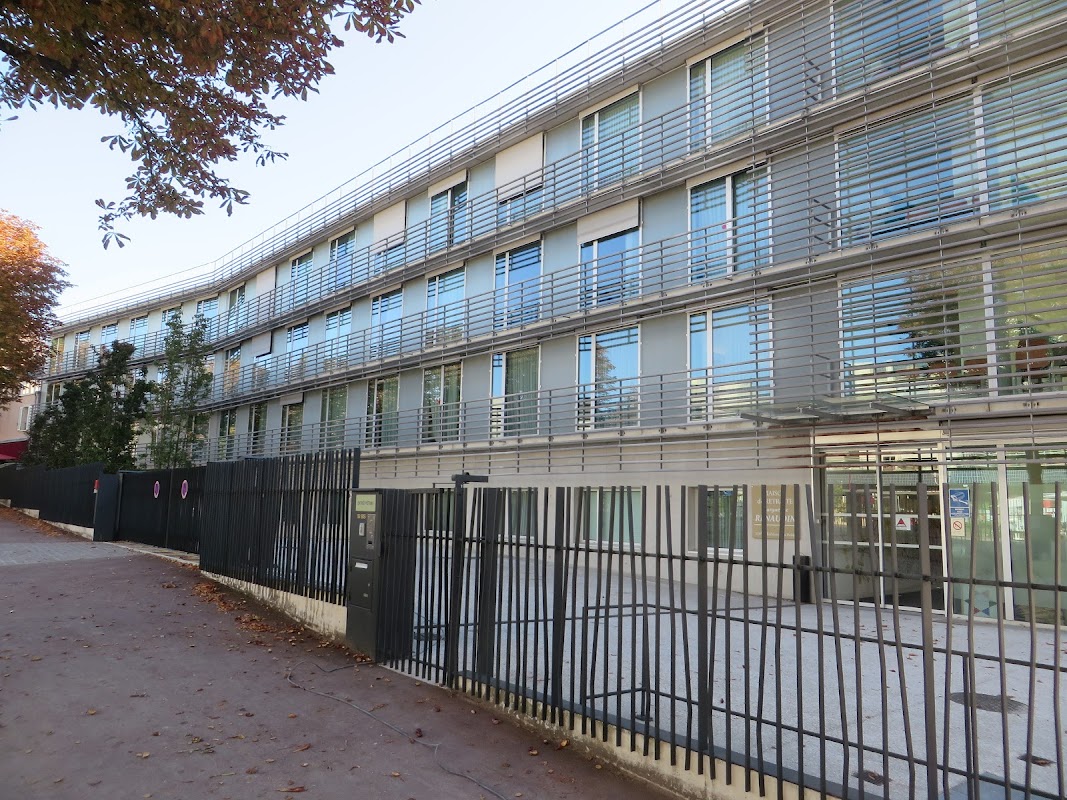 Photo de EHPAD Marguerite Renaudin, EHPAD à SCEAUX