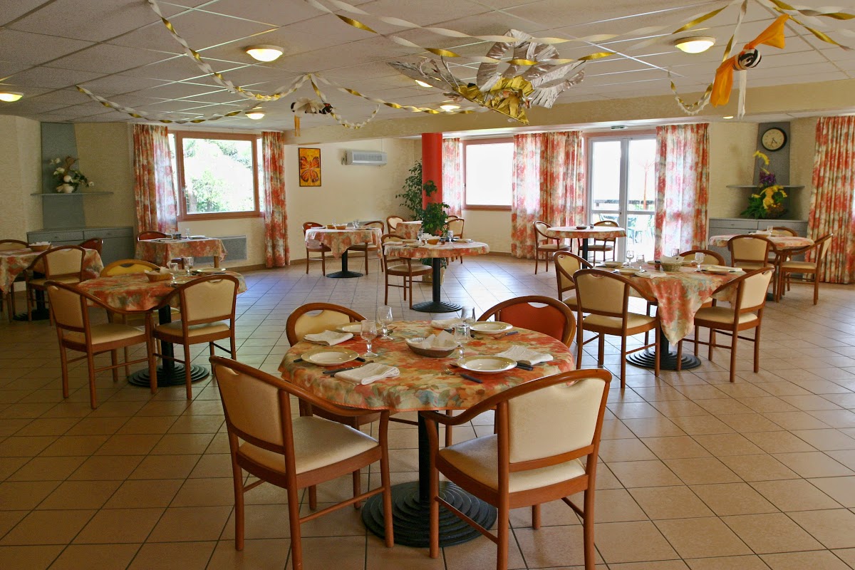 EHPAD Résidence Orpea Les Lavandines - Photo 4 sur 5 - Espaces de vie