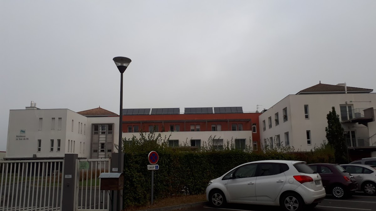 EHPAD Résidence La Tour du Pé - Photo 2 sur 3 - Intérieur et espaces communs