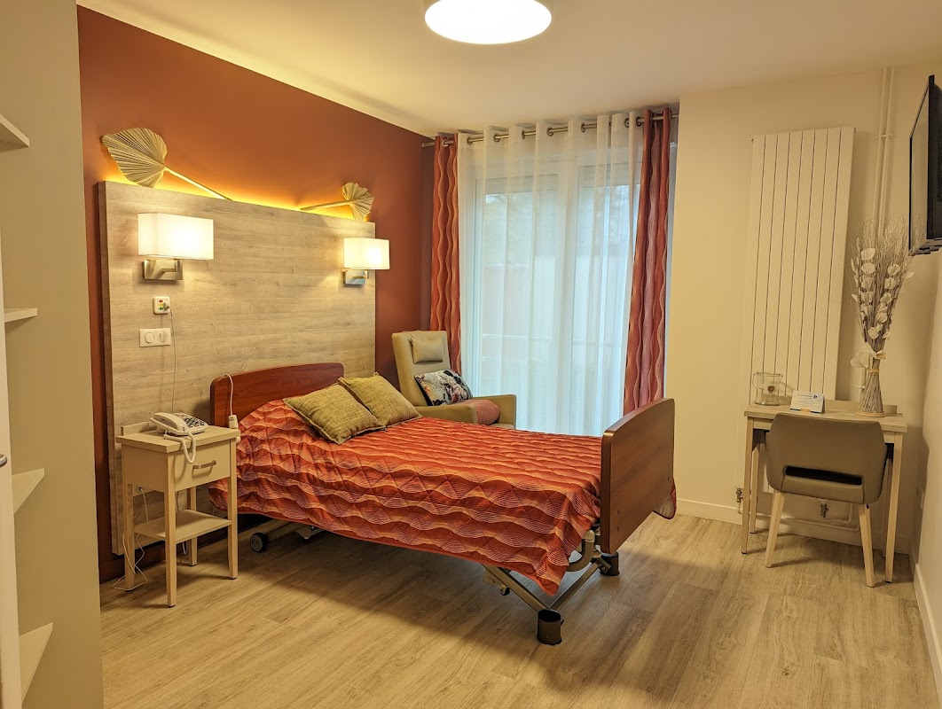 EHPAD Résidence La Colombière - Photo 2 sur 5 - Intérieur et espaces communs