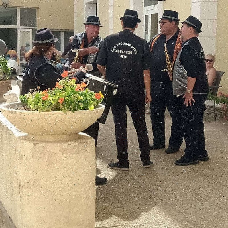 EHPAD Foyer Sainte-Amélie - Photo 3 sur 3 - Chambres et hébergement