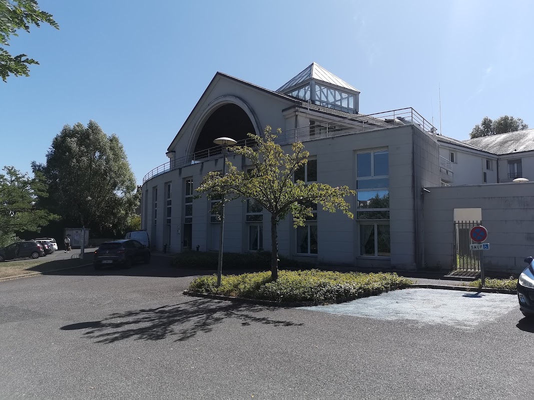 EHPAD Émile Clerget de l'Hôpital de Nevers - Photo 2 sur 5 - Intérieur et espaces communs