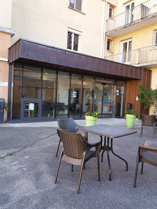 EHPAD de Serrières - Photo 2 sur 4 - Intérieur et espaces communs