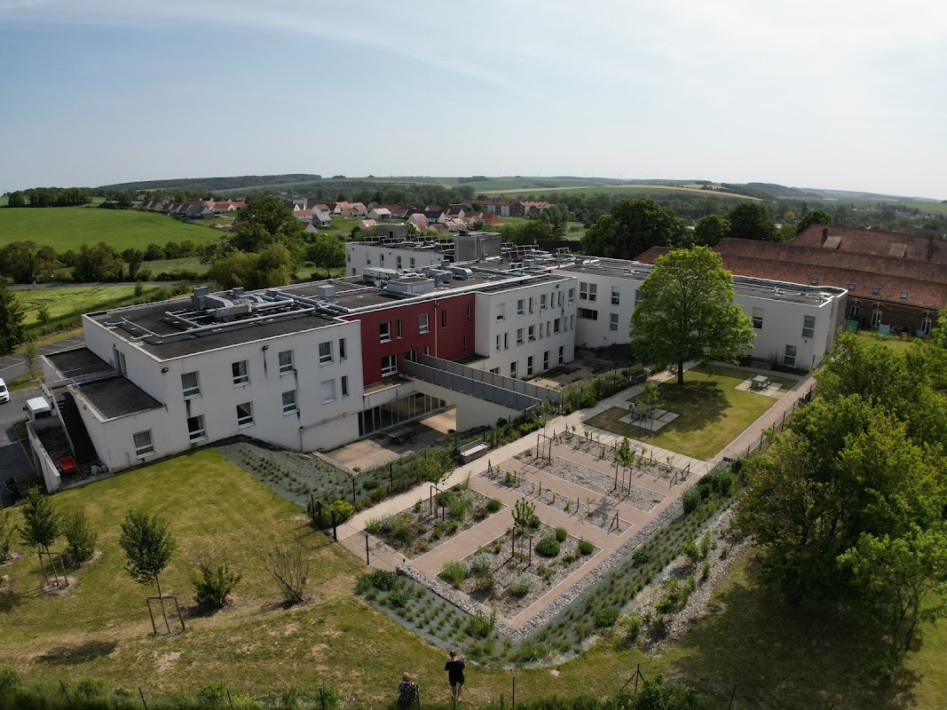 EHPAD Sénéos Moreuil - Photo 2 sur 5 - Intérieur et espaces communs
