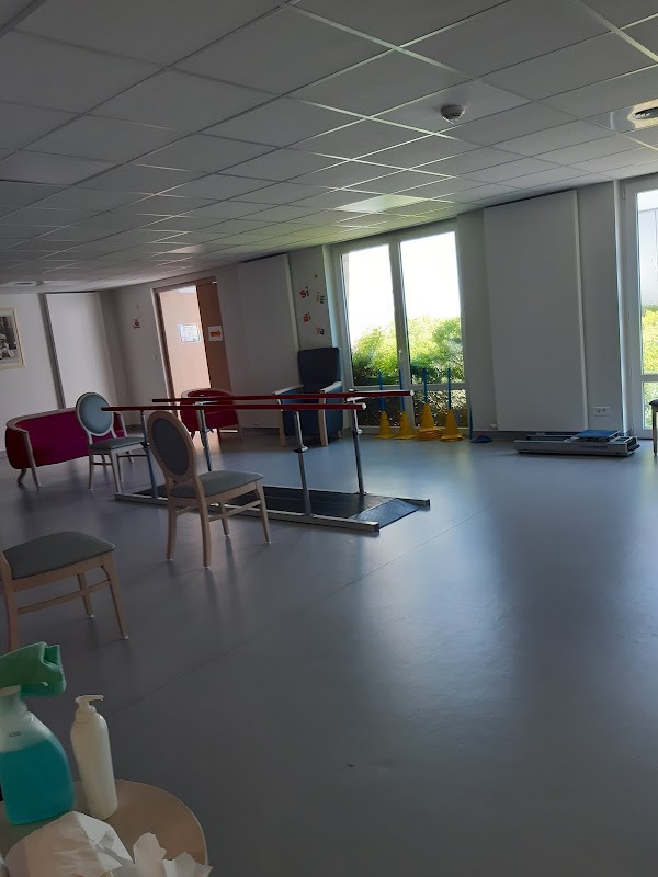 EHPAD MRDA - Photo 3 sur 5 - Chambres et hébergement