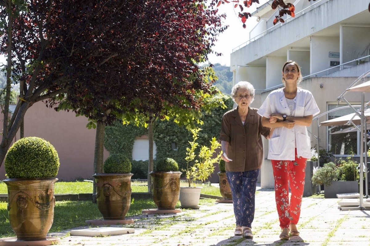 EHPAD Les Jardins d'Artemis - Photo 5 sur 5 - Environnement et extérieurs
