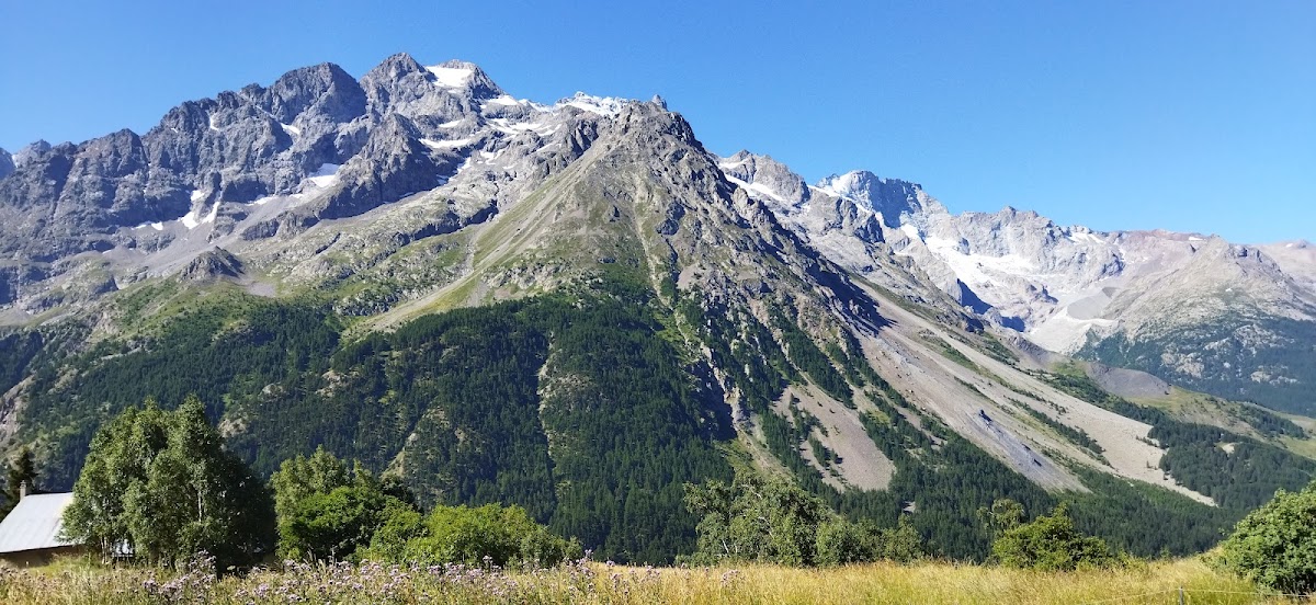 EHPAD Étoile des Neiges - Photo 5 sur 5 - Environnement et extérieurs