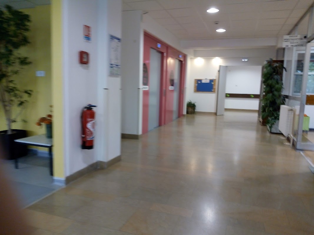 USLD du CHU de Dijon Champmaillot - Photo 2 sur 5 - Intérieur et espaces communs