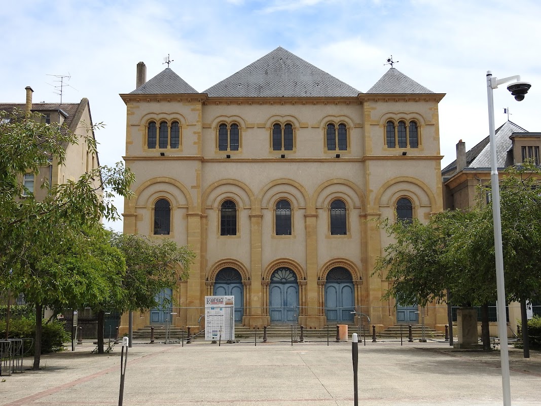 EHPAD Israelite - Photo 2 sur 5 - Intérieur et espaces communs