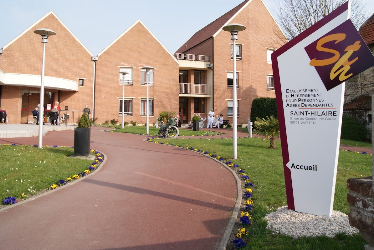 EHPAD Saint-Hilaire - Photo 2 sur 3 - Intérieur et espaces communs