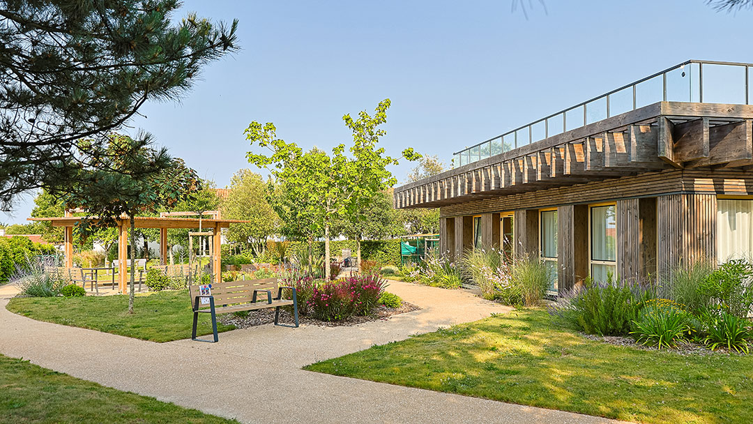 EHPAD Les Jardins d'Olonne - Photo 5 sur 5 - Environnement et extérieurs