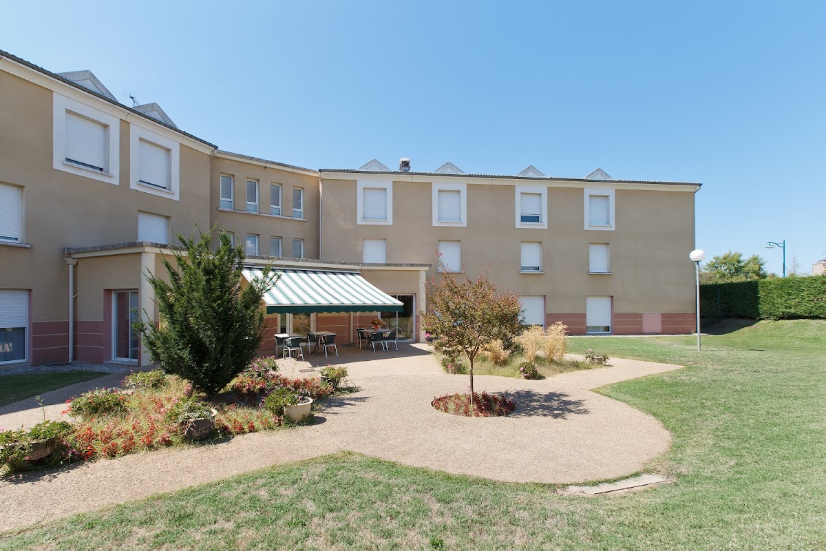 EHPAD Résidence Mélusine - Photo 3 sur 5 - Chambres et hébergement