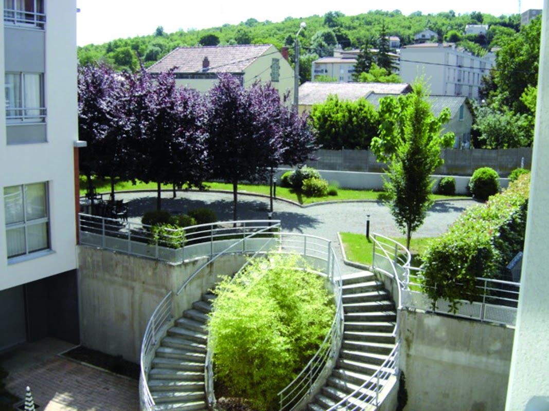 Photo de EHPAD Les Rives d'Artière, EHPAD à AUBIERE